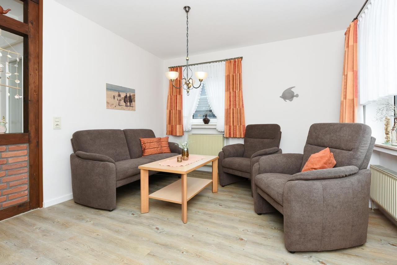 Ferienwohnungen Im Haus Am Wattenmeer Neuharlingersiel Zewnętrze zdjęcie